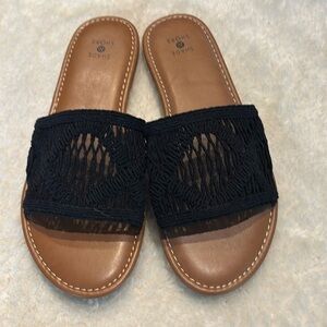 New,Shade and shore women’s sandals size 8